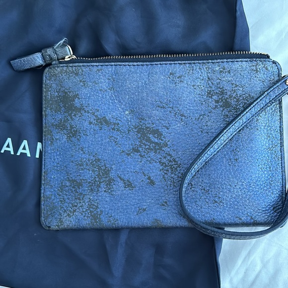 💙COLE HAAN WRISTLET/BAG💙 - Picture 4 of 7